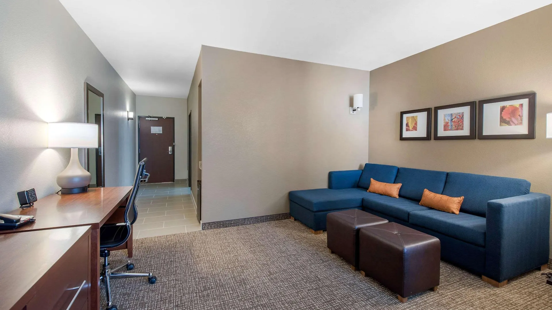 Comfort Suites Denver International Airport Hotel
