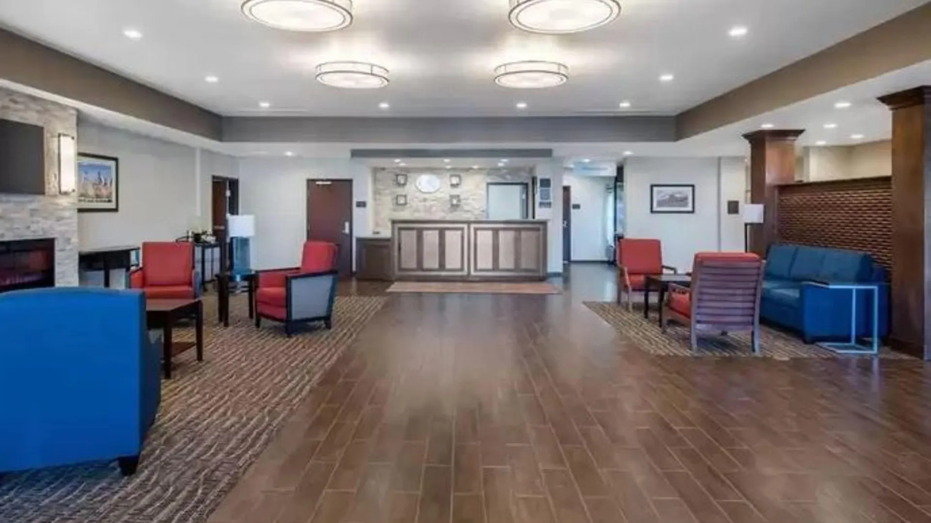 Hotel Comfort Suites Denver International Airport
