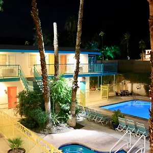 Adara 2*, Palm Springs États-Unis