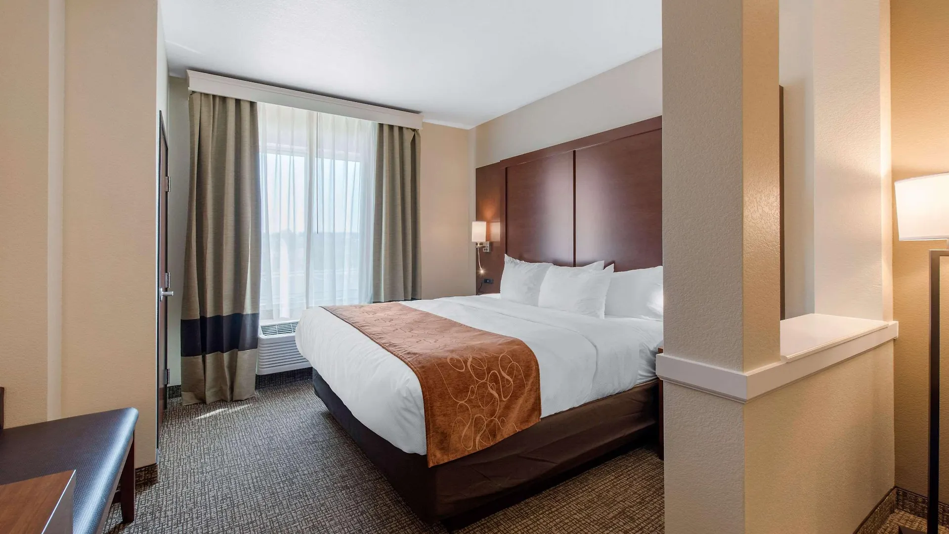 Comfort Suites Denver International Airport