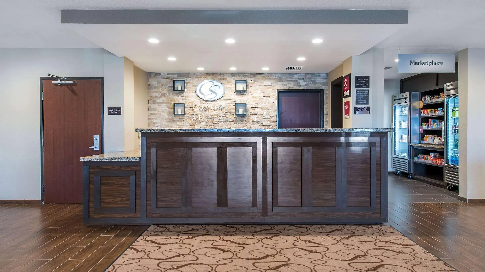 Comfort Suites Denver International Airport 3*,