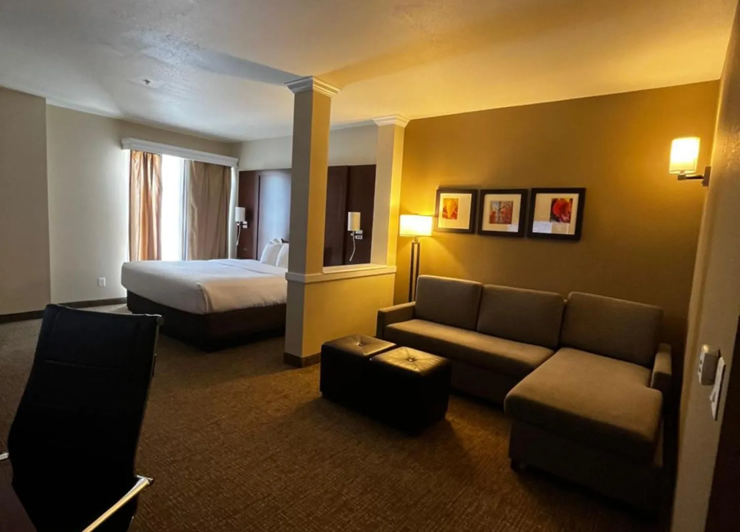 Hotel Comfort Suites Denver International Airport