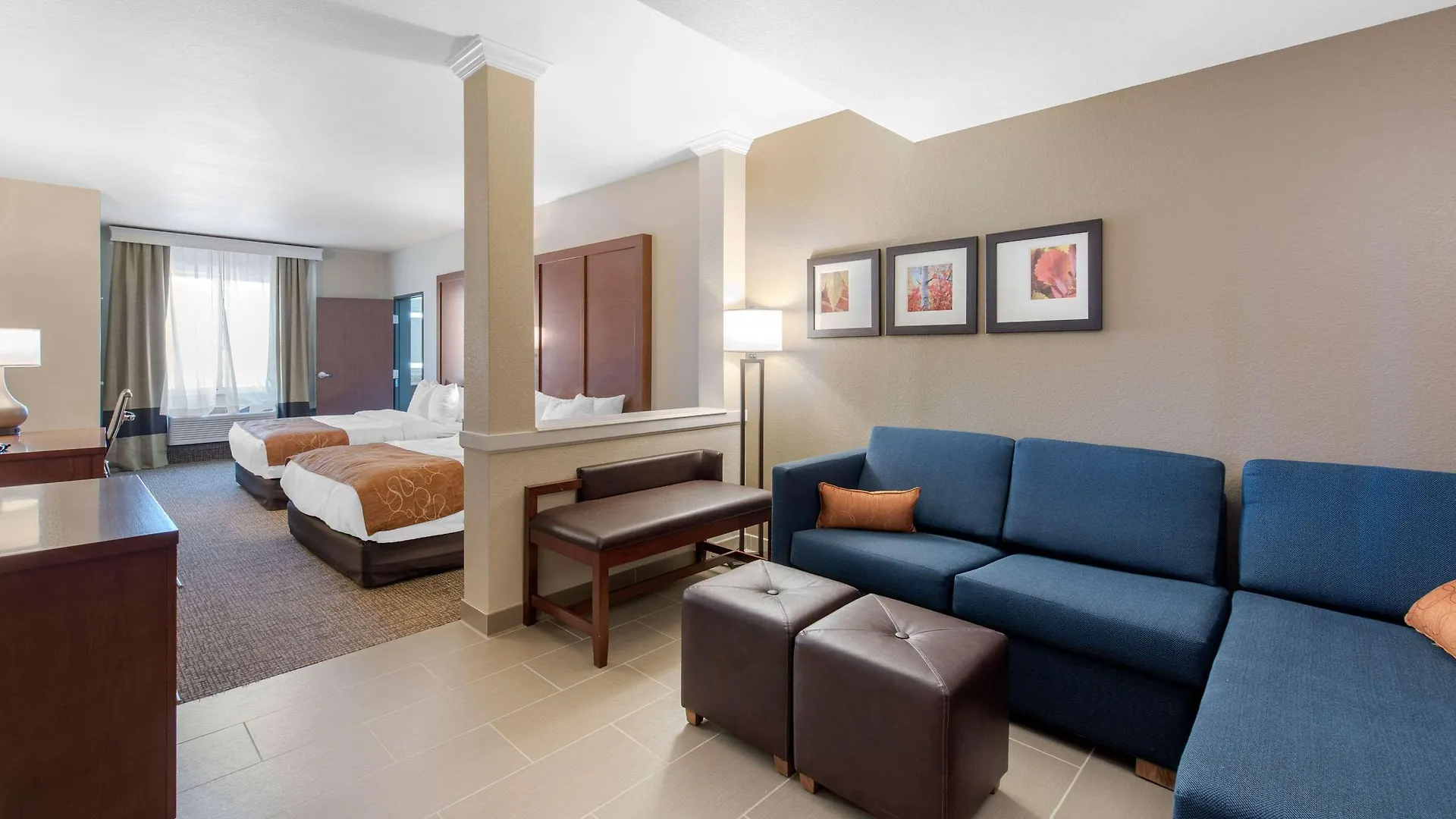 Comfort Suites Denver International Airport 3*,