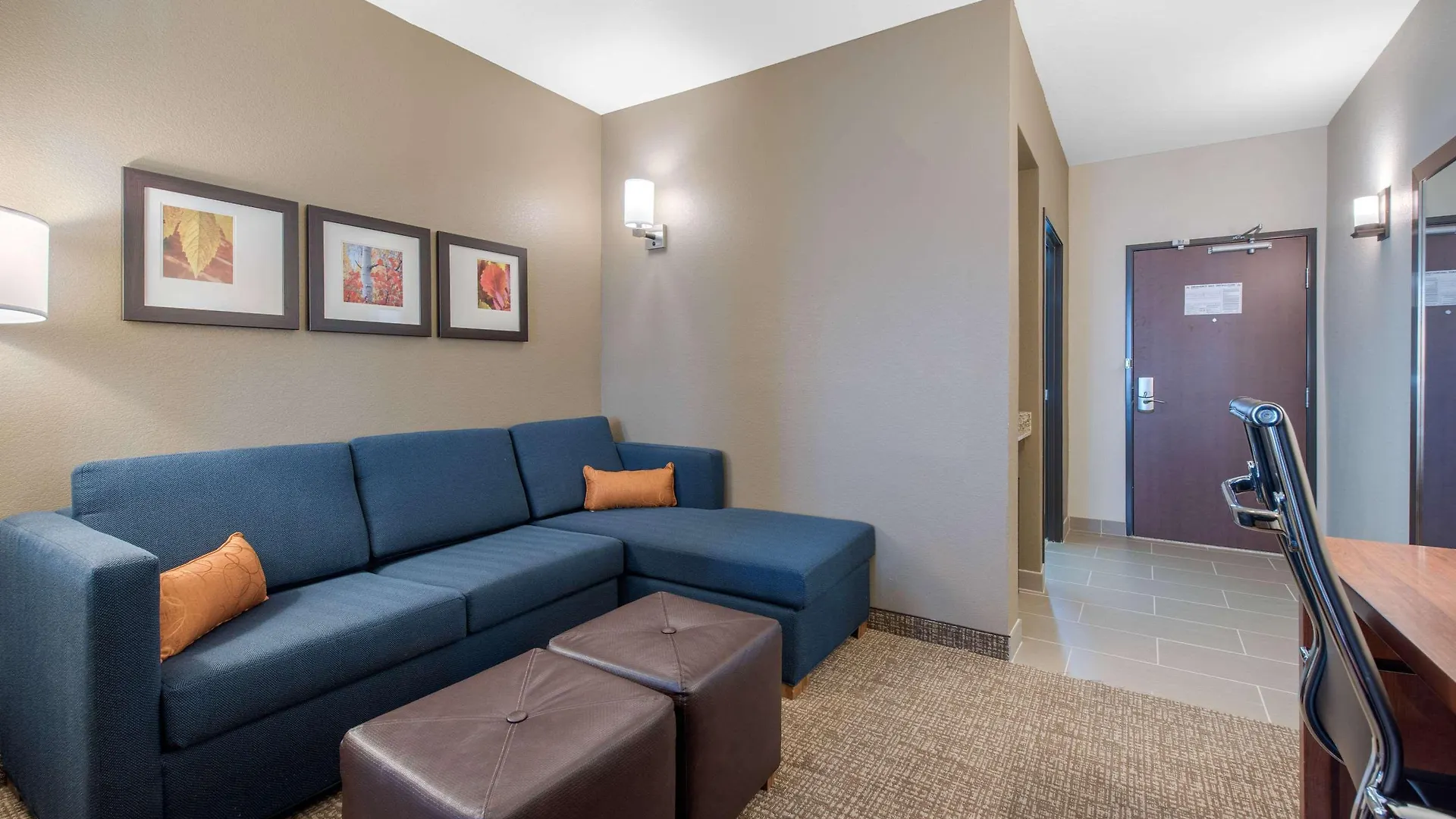 Comfort Suites Denver International Airport
